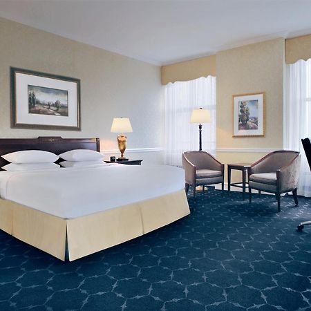 The Drake Hotel Chicago Bagian luar foto