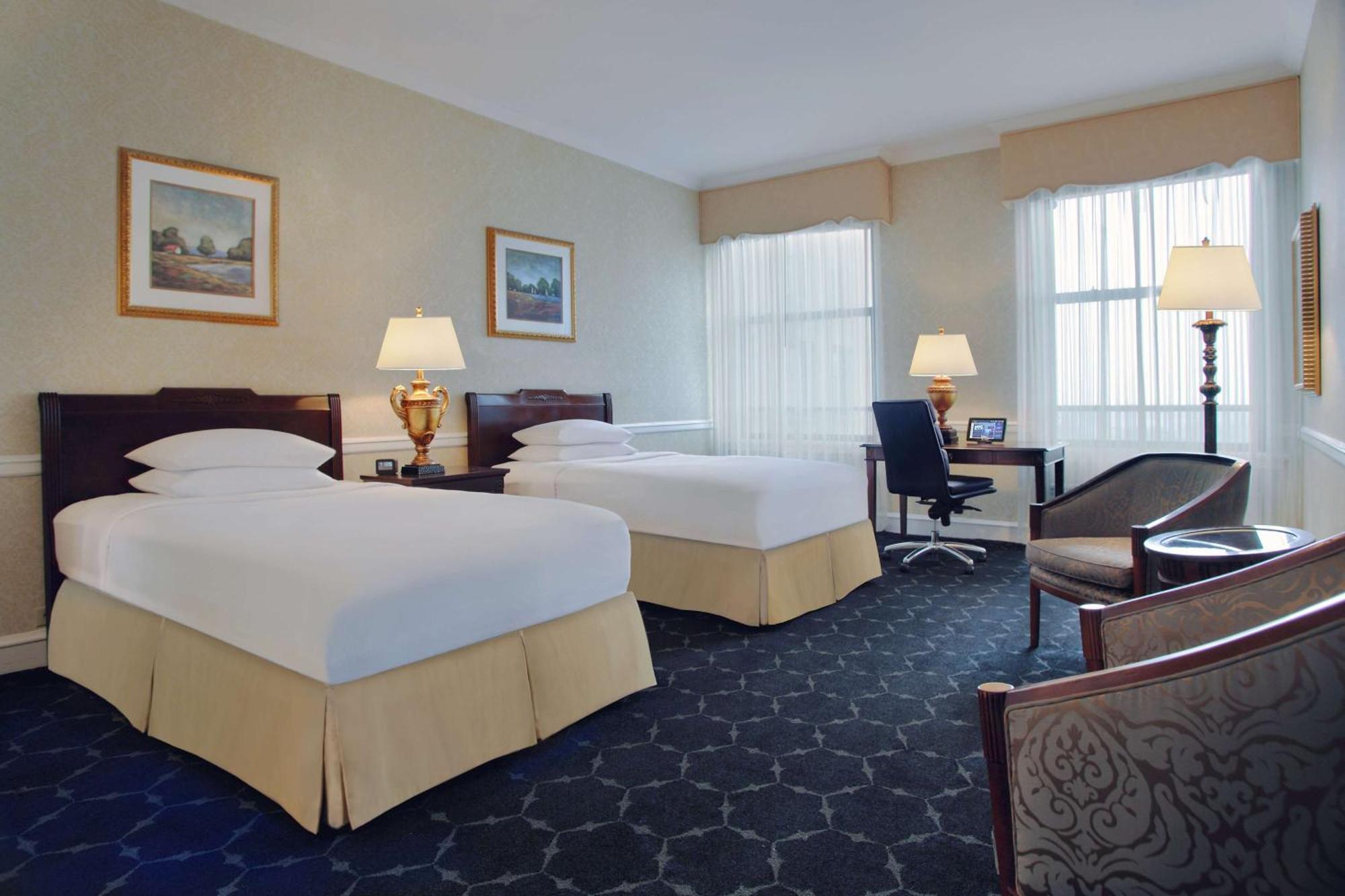 The Drake Hotel Chicago Bagian luar foto