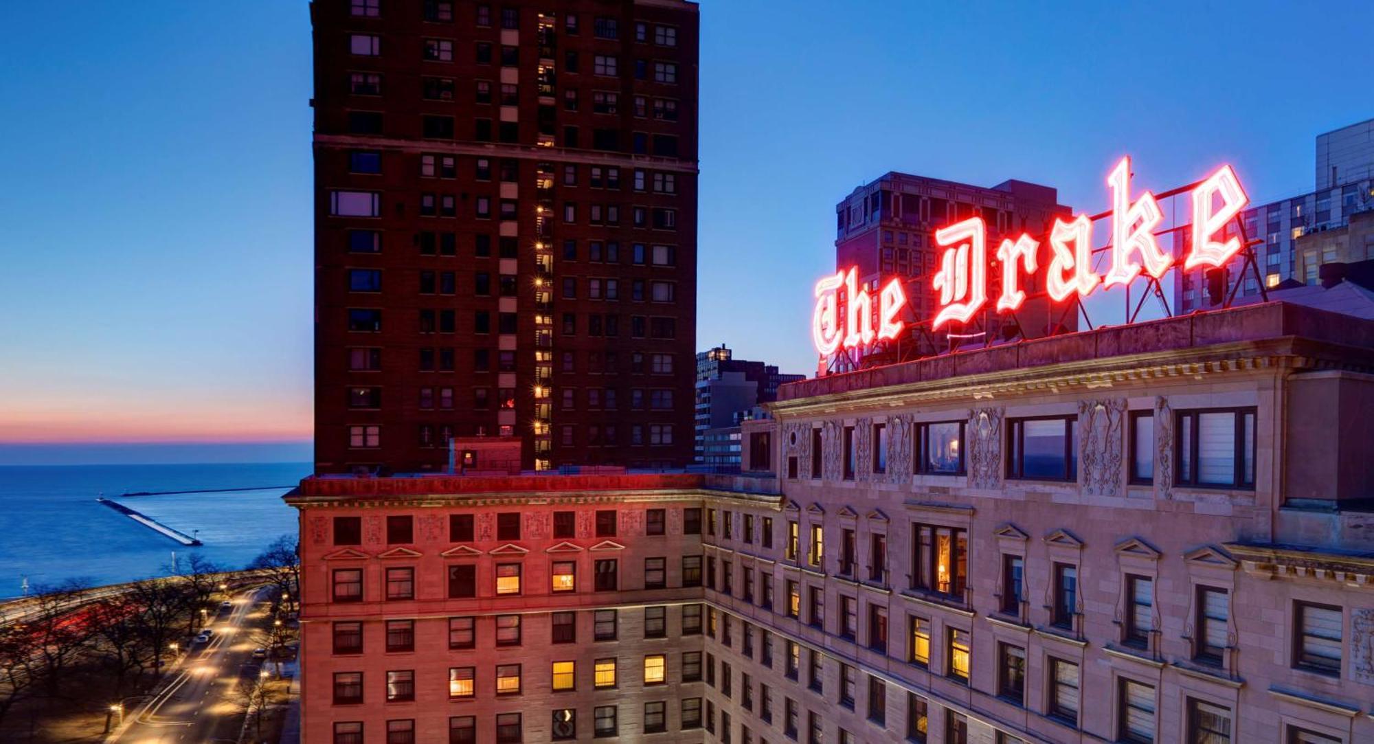 The Drake Hotel Chicago Bagian luar foto