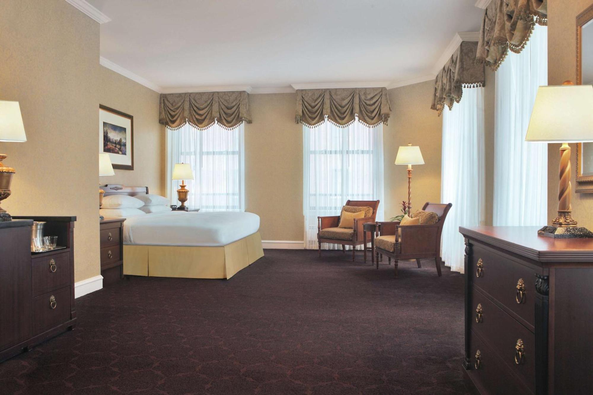 The Drake Hotel Chicago Bagian luar foto