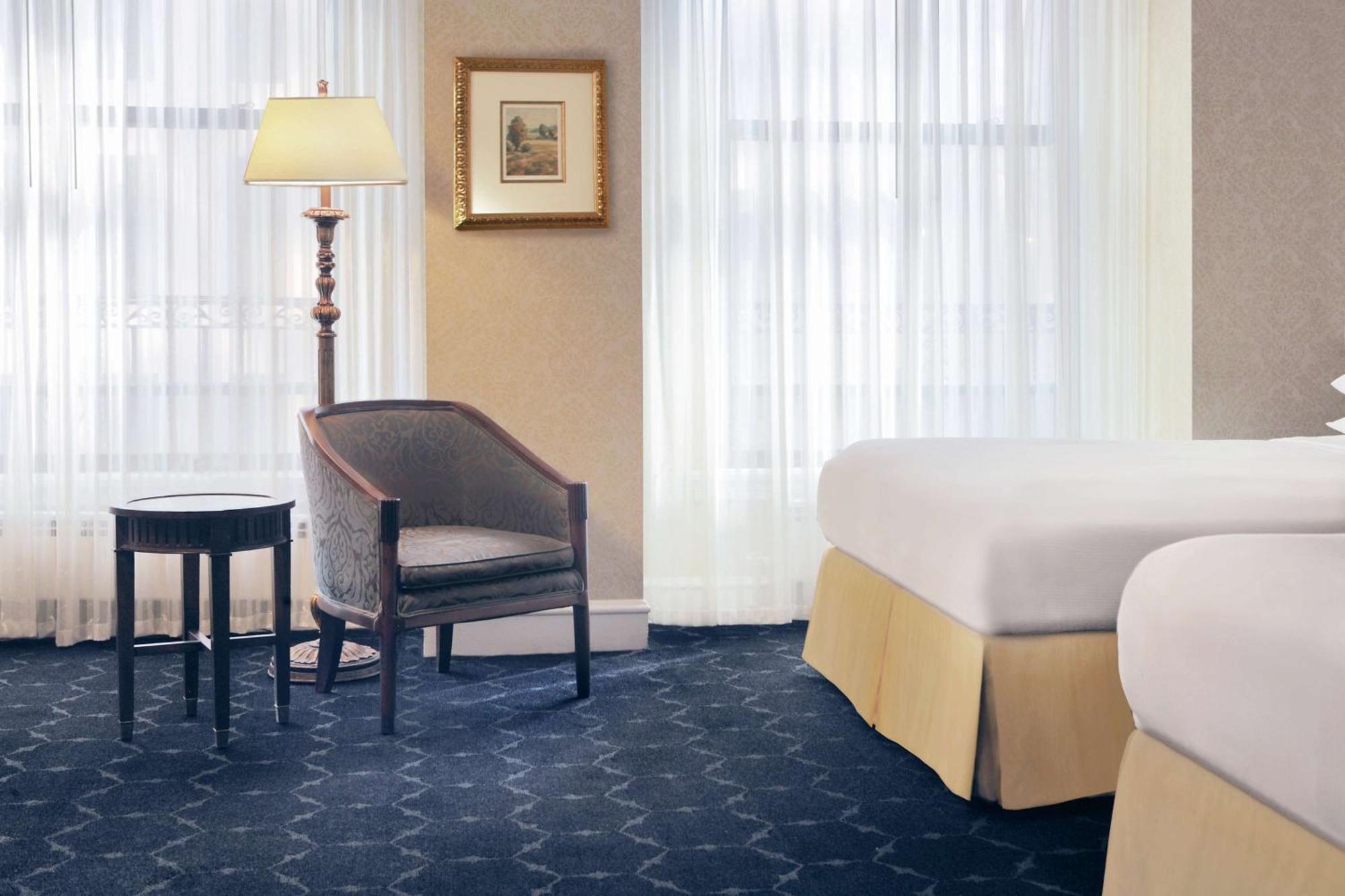 The Drake Hotel Chicago Bagian luar foto