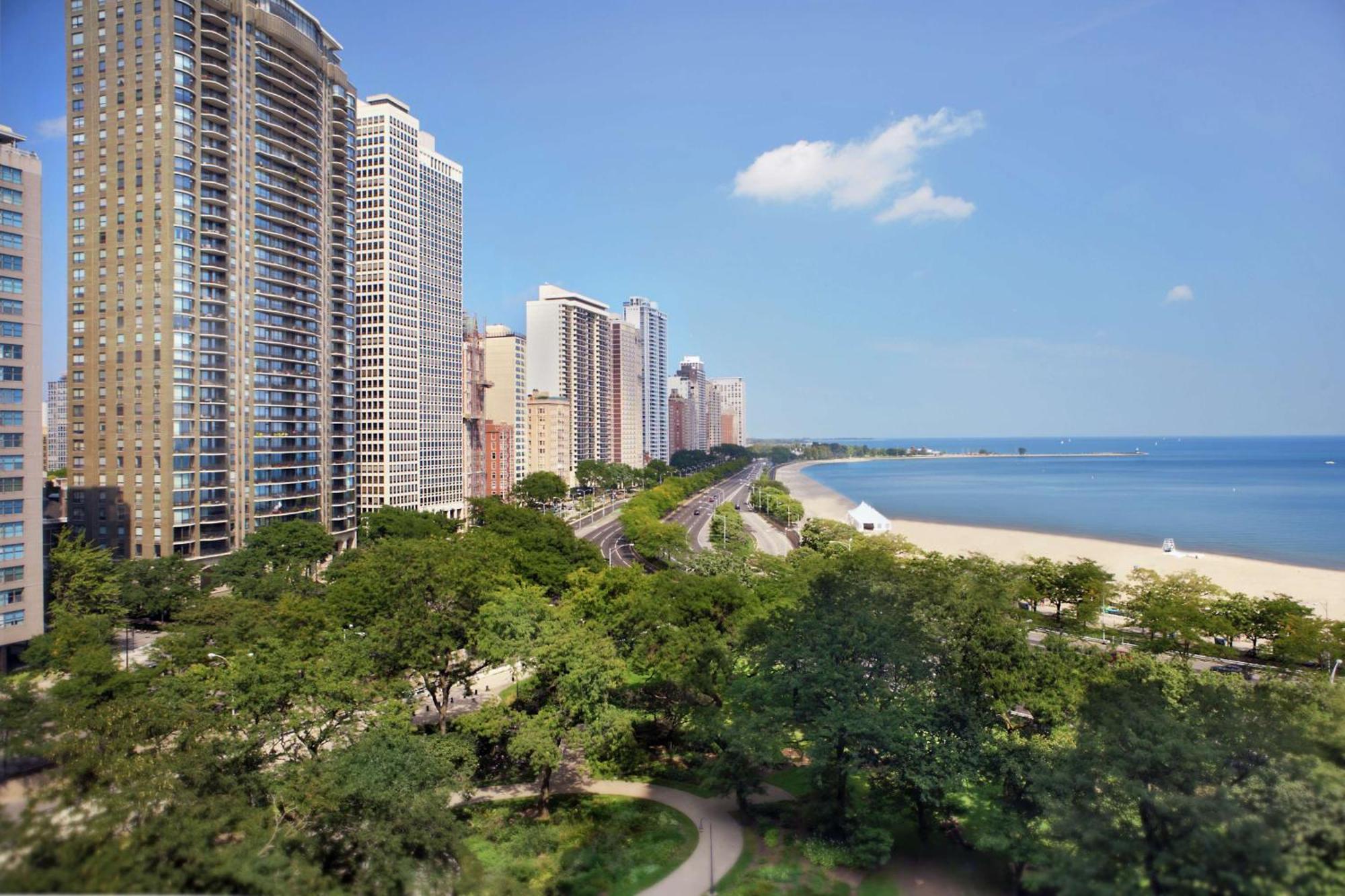 The Drake Hotel Chicago Bagian luar foto